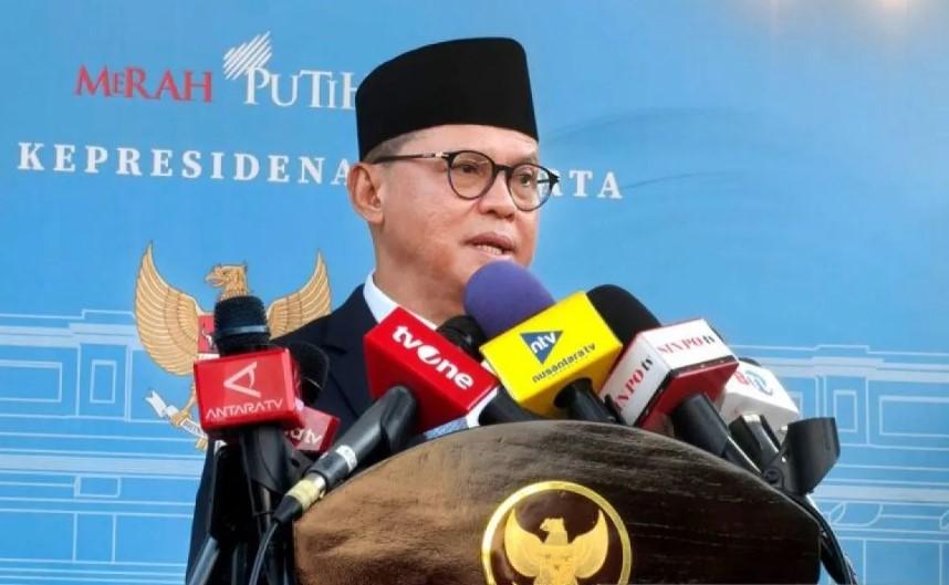 Prabowo Subianto Lantik Gus Irfan sebagai Menteri Haji dan Umrah di Istana Negara