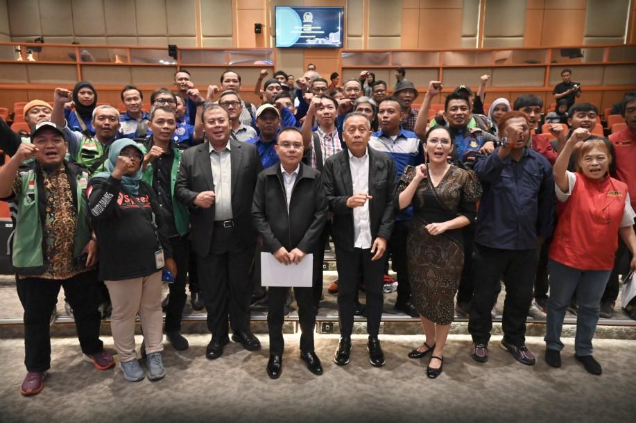 DPR Tegaskan Komitmen Dorong Regulasi Perlindungan bagi Pekerja Online