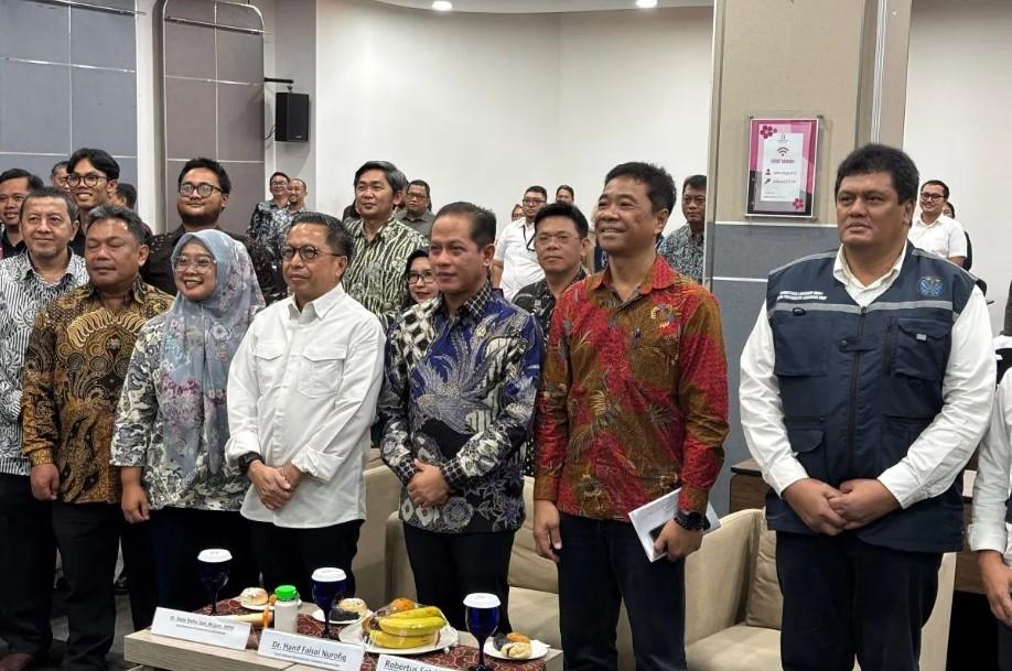 Belum Ada Daerah Raih Adipura, Menteri Hanif Tegaskan Standar Baru Lebih Ketat
