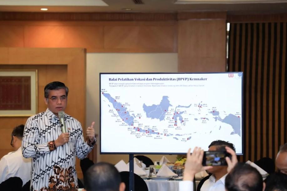 Menaker Yassierli Tegaskan Gerakan Produktivitas Nasional Jadi Kunci Daya Saing Global