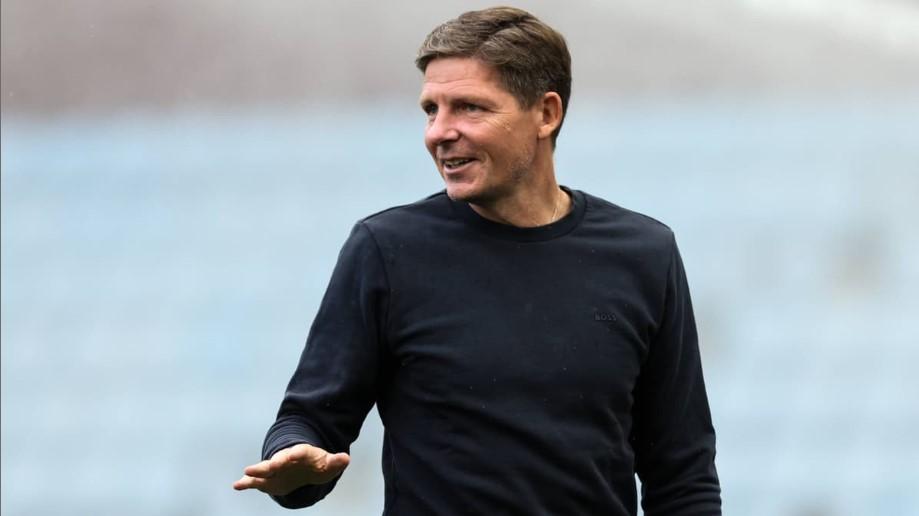 Oliver Glasner Tegaskan Tidak Pernah Ancam Mundur soal Transfer Marc Guehi
