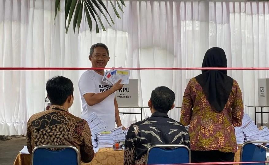 Mantan Wali Kota Bandung Yana Mulyana Bebas Bersyarat Setelah Vonis 4 Tahun Penjara