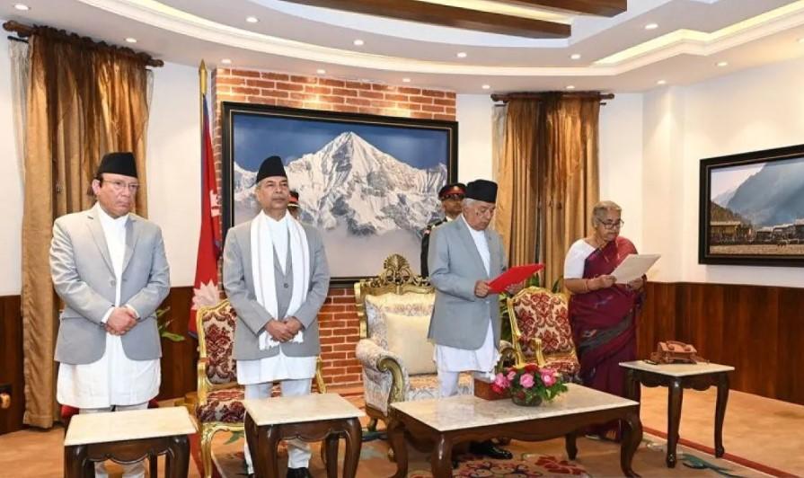 Nepal Cabut Jam Malam Usai Pelantikan Sushila Karki sebagai Perdana Menteri Sementara