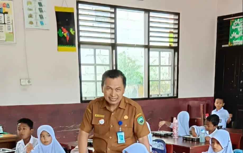 Program Makan Bergizi Gratis di Pasaman Sudah Layani 12.621 Siswa