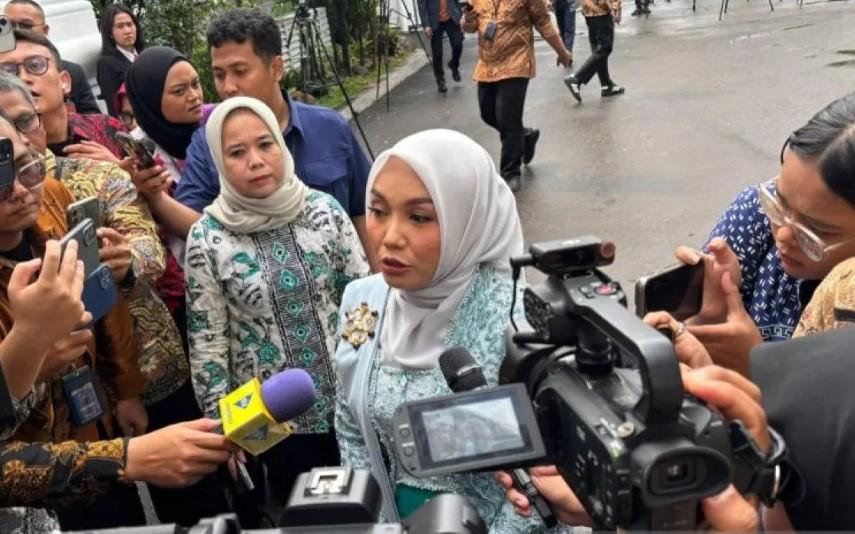 Prabowo Lantik Farida Farichah sebagai Wakil Menteri Koperasi di Istana Negara