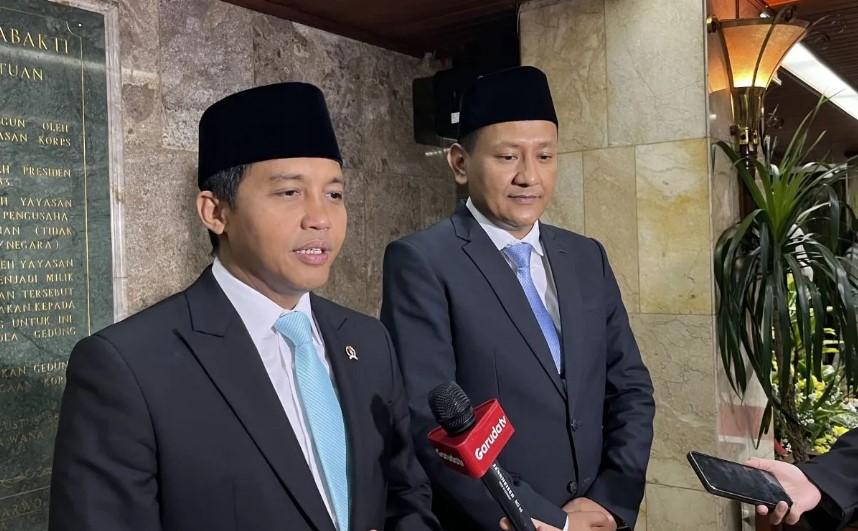 Menhut Raja Juli Antoni Targetkan 70 Ribu Hektare Hutan Adat Ditetapkan Akhir 2025