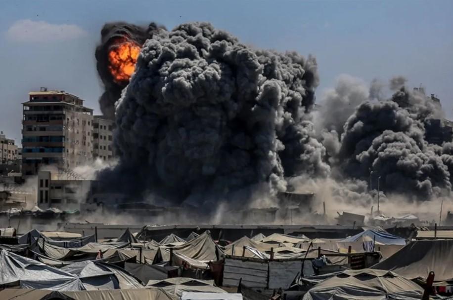 Israel Lancarkan 150 Serangan di Gaza, Ribuan Warga Mengungsi