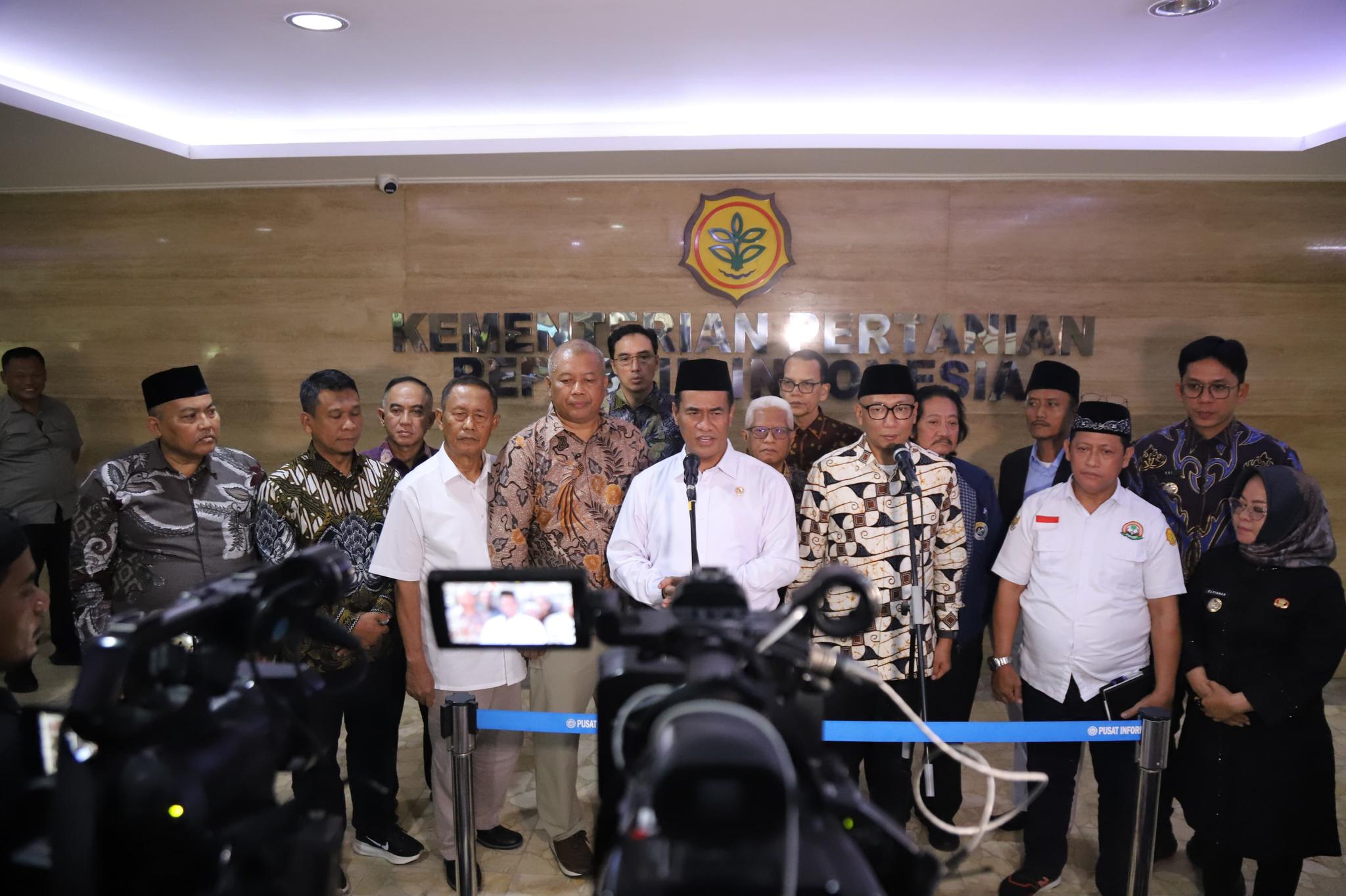 Petani Tebu dan Singkong : Terima Kasih Bapak Presiden Sudah Batasi Impor