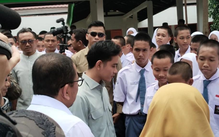 Wapres Gibran Tinjau Sekolah Rakyat Palembang, Pastikan Fasilitas dan Kenyamanan Siswa