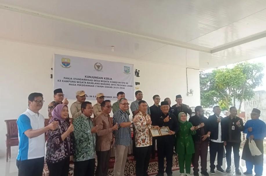 Rycko Menoza Dorong Desa Wisata Libatkan Masyarakat dan UMKM untuk Kembangkan Ekonomi Hijau