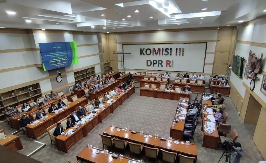 Lokataru Foundation Soroti Penangkapan Direktur dan Desak Revisi KUHAP di DPR