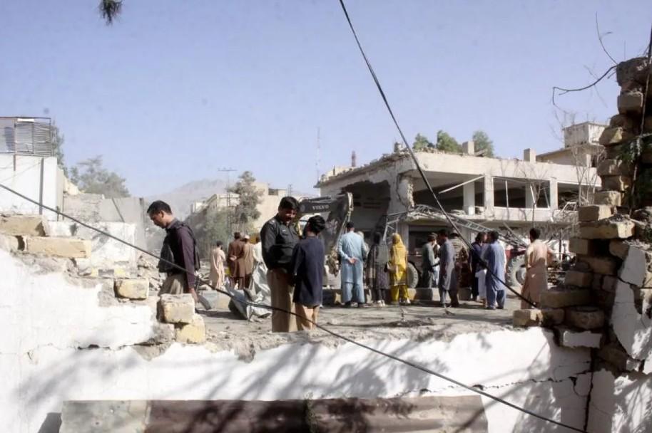 Ledakan Bom di Markas Korps Perbatasan Balochistan Tewaskan 10 Orang