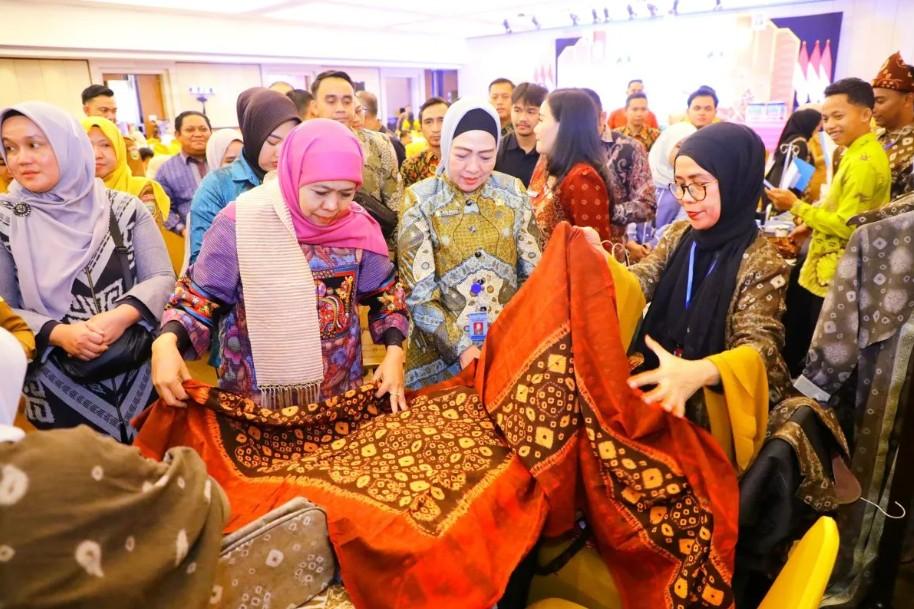 Transaksi Tembus Rp1 Triliun, Misi Dagang Jatim–Sumsel di Palembang Sukses Besar
