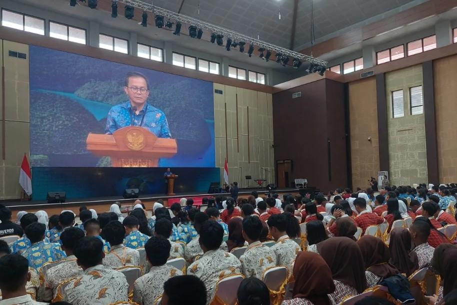 700 Siswa SMA dan SMK di Sorong Ikuti Tes Kemampuan Akademik dari Kemendikdasmen
