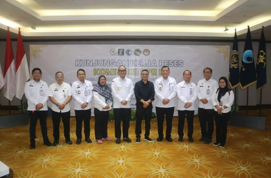 Komisi XIII DPR RI Soroti Perda Diskriminatif dan Peningkatan Pelayanan Keimigrasian di Kepri