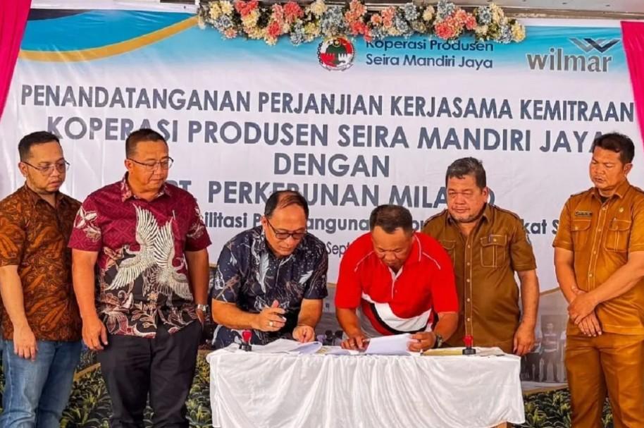 PT Perkebunan Milano dan Koperasi Seira Mandiri Jaya Teken MoU Program Kebun Kemitraan di Labuhanbatu