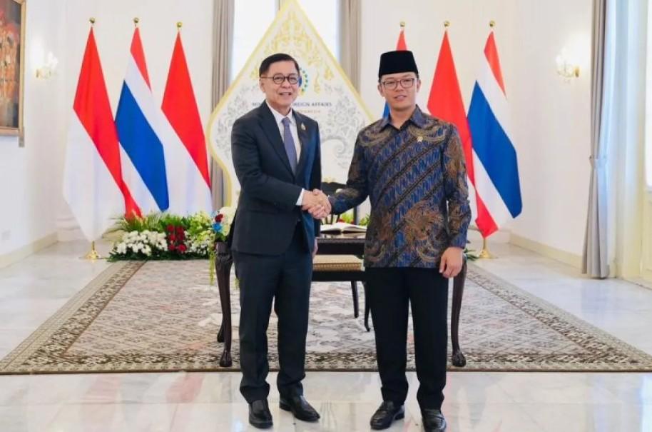 Menlu RI dan Thailand Sepakat Perkuat Kemitraan Strategis di Tengah Peringatan 75 Tahun Hubungan Diplomatik