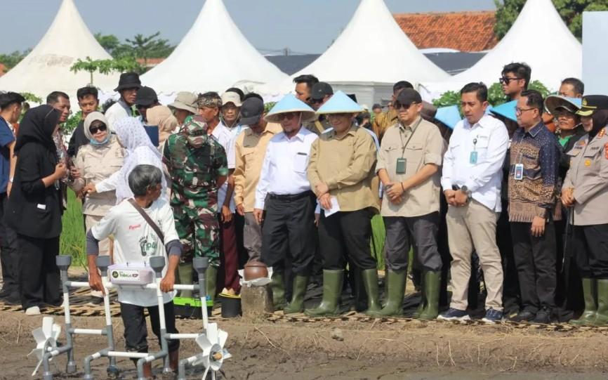 BP Taskin RI Uji Coba Sistem Pertanian Digital di Cirebon untuk Percepat Pengentasan Kemiskinan