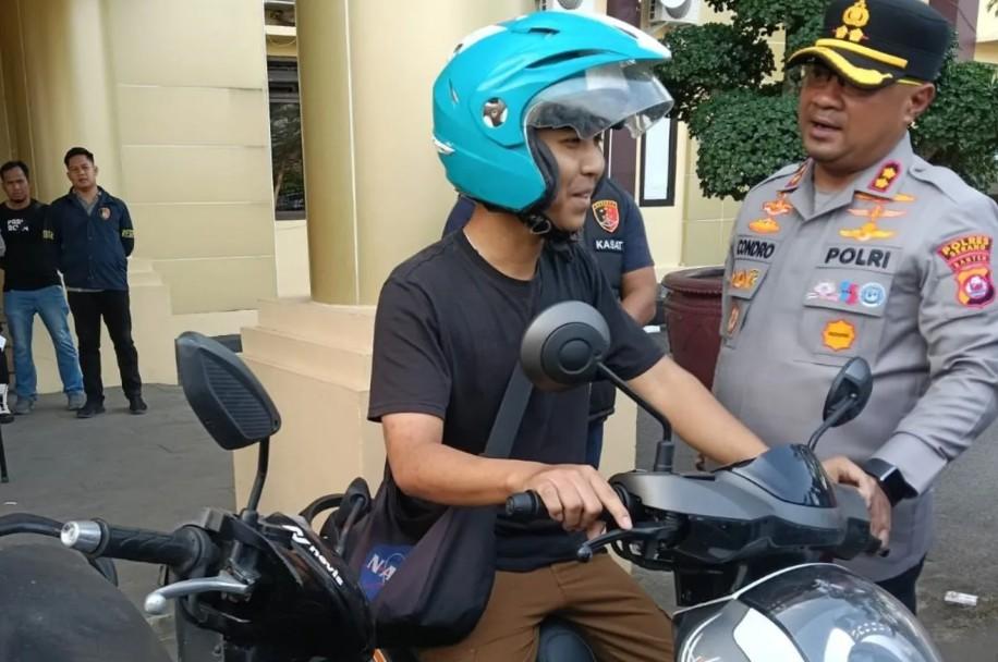 Polres Serang Serahkan Motor Curian ke Pemilik Tanpa Biaya Sepeser Pun
