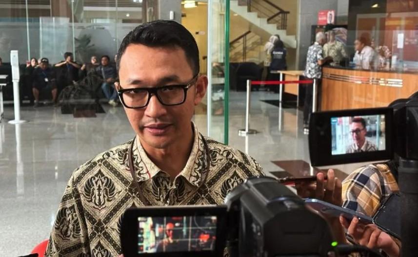 KPK Periksa Dua Saksi Kasus Digitalisasi SPBU Pertamina, Tersangka Elvizar Terkait Dua Perkara Korupsi