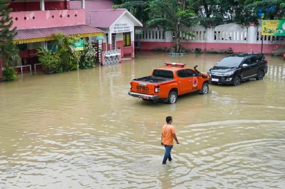 Banjir Landa Tujuh Kecamatan di Medan, Ribuan Rumah dan Warga Terdampak