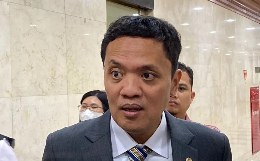 Komisi III DPR Soroti Ketimpangan KUHAP, Dorong Penguatan Hak Pencari Keadilan dalam Revisi Undang-Undang