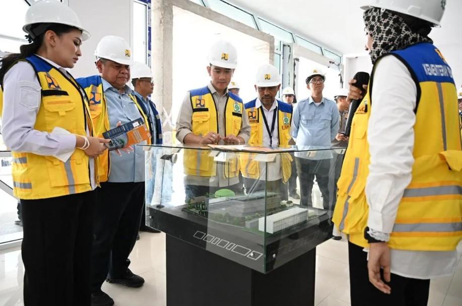 Wapres Gibran dan Gubernur Maluku Tinjau Pembangunan Kantor BPKP di Sofifi, Target Rampung Akhir 2025