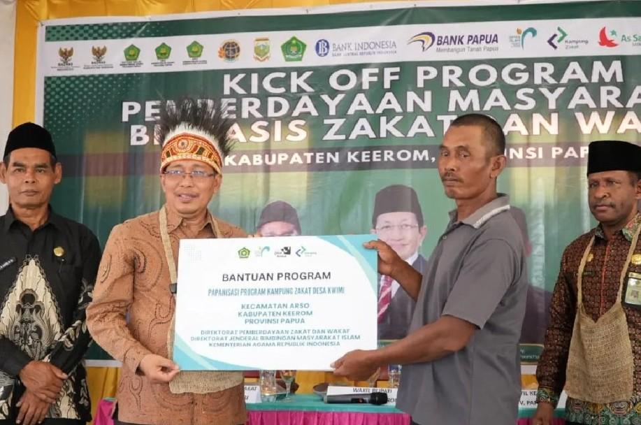 Kemenag Ajak Seluruh Elemen Bangsa Wujudkan Kampung Zakat di Papua untuk Entaskan Kemiskinan