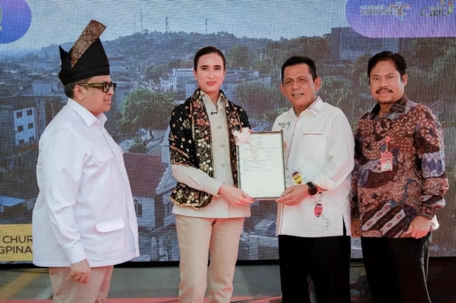 Kemenpar dan BPJPH Perluas Sertifikasi Halal UMKM di 1.500 Desa Wisata untuk Dukung Pariwisata Halal Global