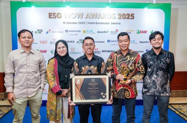 Pertamina Patra Niaga Raih Eco Innovator Award 2025 Lewat Program Energi Terbarukan Berbasis Desa
