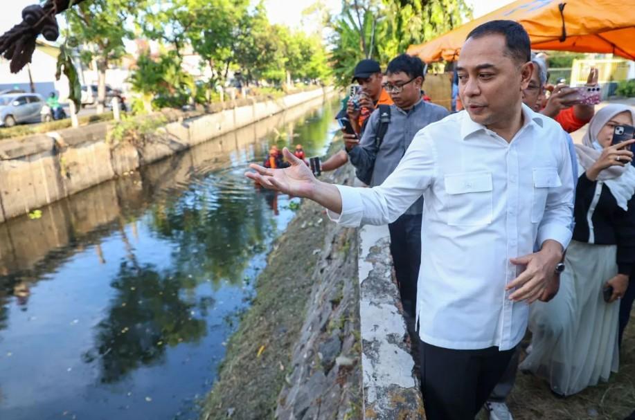 Wali Kota Surabaya Pastikan Semburan Gas di Rungkut Tengah Akibat Kebocoran Pipa PGN