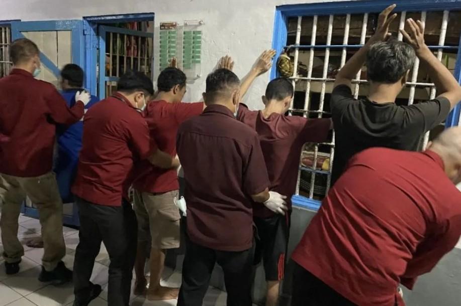 Kemenimipas Sita Ribuan Senjata Tajam dan Ponsel dari Lapas dan Rutan Sepanjang Satu Tahun Operasi