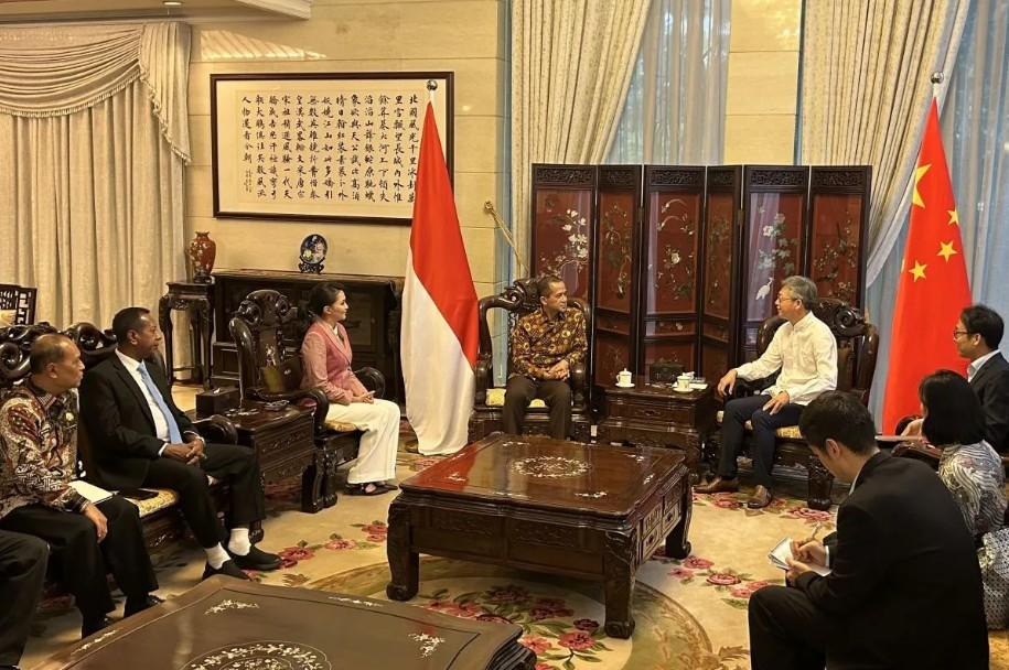 Menteri Transmigrasi Tawarkan Kelapa Maluku Utara untuk Penuhi Kebutuhan Pasar China Senilai Rp120 Triliun