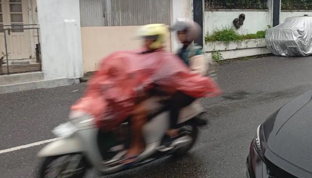 BMKG Prediksi Hujan Ringan di Sebagian Wilayah Jakarta pada Sabtu Sore, Pemkot Siapkan Personel Antisipasi Banjir