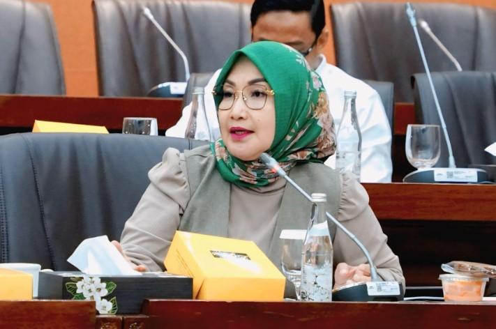DPR Dukung Menkeu Hentikan Impor Pakaian Bekas, Industri Tekstil Nasional Disebut Bisa Bergairah Kembali