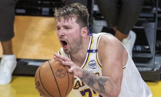 Luka Doncic Absen Seminggu karena Cedera, Lakers Krisis Pemain Jelang Enam Laga Padat