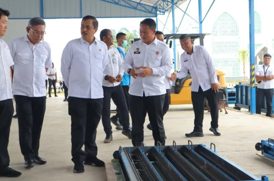 Menteri Agus Andrianto Apresiasi Warga Binaan yang Ubah Limbah FABA Jadi Paving Blok Berkualitas