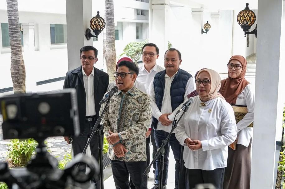 Menko PMK Luncurkan Program "Pasar Seribu Satu Malam" untuk Dongkrak UMKM Perempuan di 1.001 Titik