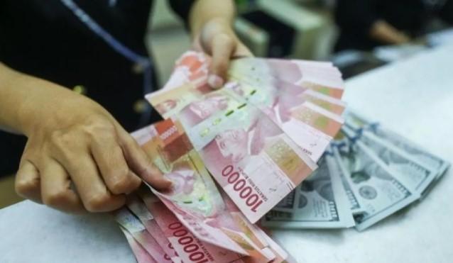 Rupiah Melemah Tipis ke Rp16.605 per Dolar AS pada Awal Perdagangan 27 Oktober 2025