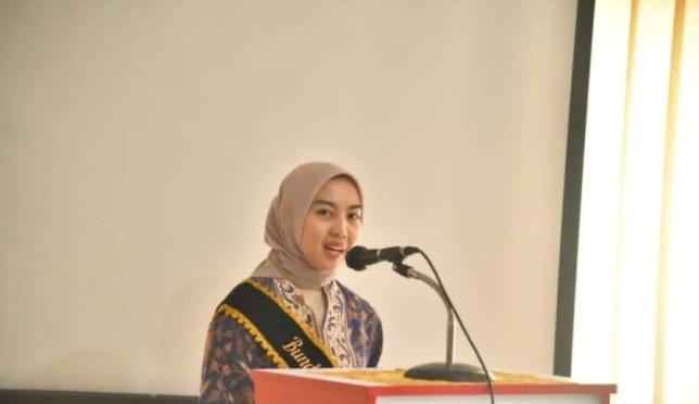 Bunda Literasi Sawahlunto Ajak Orang Tua dan Guru Dampingi Anak Atasi Adiksi Digital Lewat Literasi Kritis