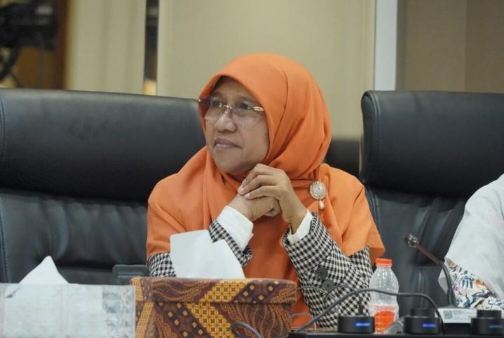 Saadiah Uluputty Tinjau Rencana Pembangunan Pelabuhan Ferry Pulau Tam, Dorong Konektivitas dan Kesejahteraan Masyarakat Pesis