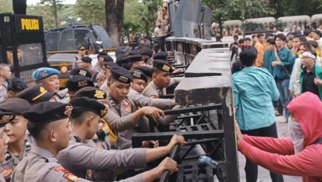 1.610 Personel Gabungan Dikerahkan untuk Kawal Aksi Unjuk Rasa di Jakarta Pusat
