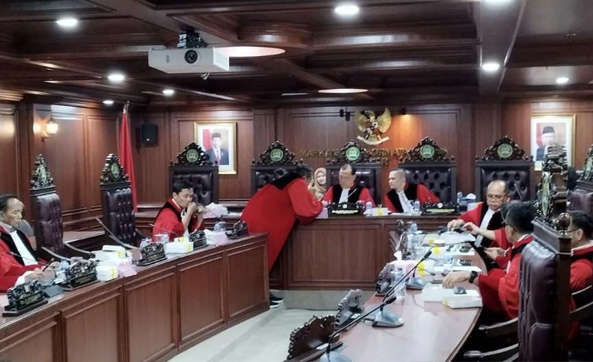 MKD DPR Dinilai Tak Punya Wewenang Pecat Anggota yang Dinonaktifkan Partai