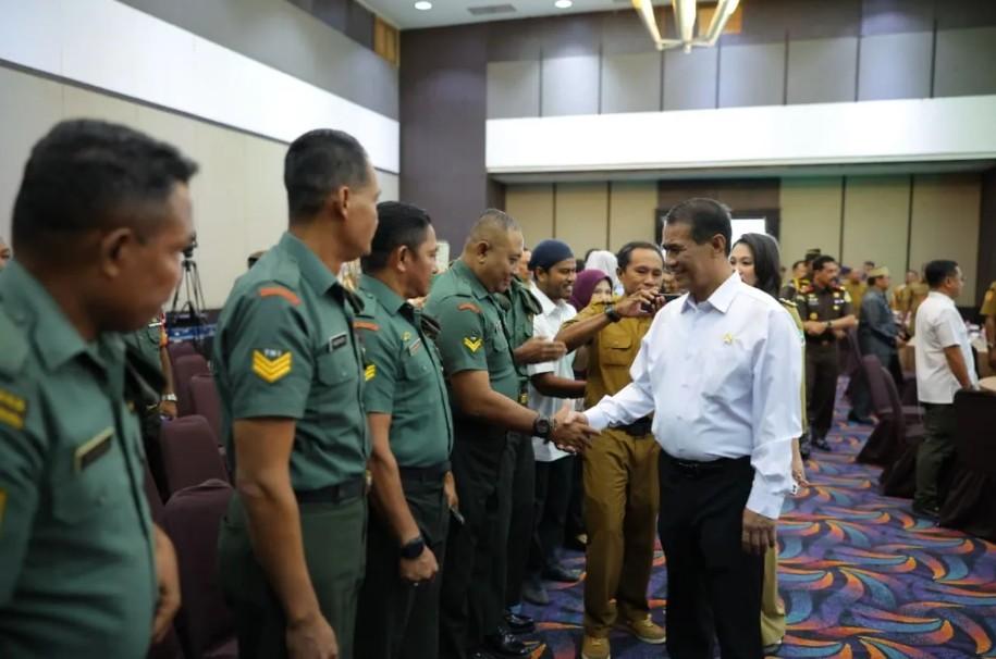 Pemerintah Dorong Kenaikan Harga Kelapa dan Hilirisasi untuk Sejahterakan Petani Maluku Utara