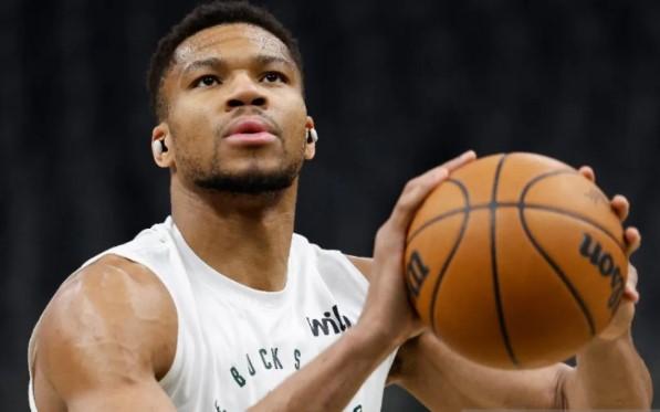 Giannis Antetokounmpo Pimpin Bucks Bangkit dan Akhiri Rekor Buruk Lawan Knicks