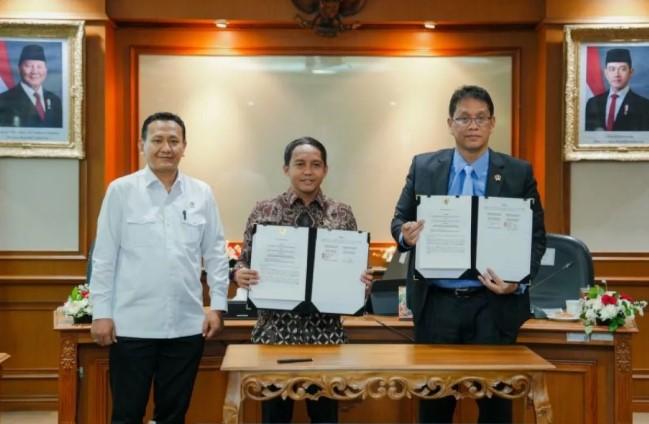 MoU Menteri Kehutanan dan Menteri Keuangan Tegaskan Komitmen Kelola Hutan demi Kesejahteraan Rakyat