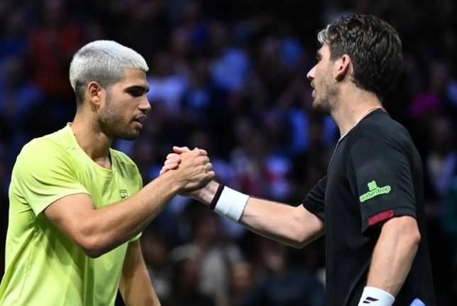 Carlos Alcaraz Tersingkir dari Paris Masters 2025, Akui Kebingungan Usai Kalah dari Norrie