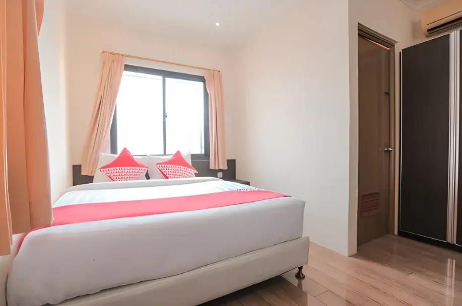 Industri Asuransi Stabil Meski Premi Kendaraan Menurun, OJK Ungkap Klaim Kerusuhan Capai Rp150 Miliar