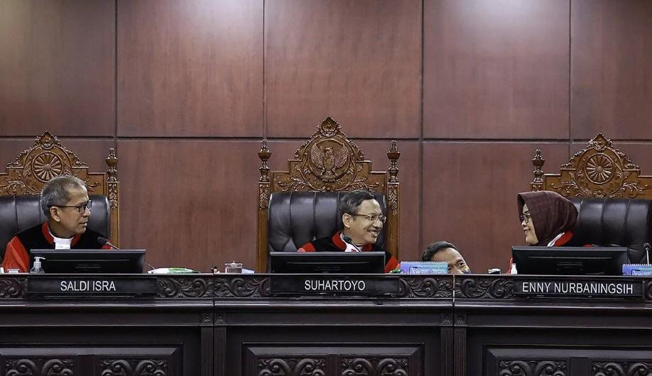 Mahkamah Konstitusi Tolak Usulan Pensiun Guru 65 Tahun, Minta Pemerintah Lakukan Kajian Komprehensif