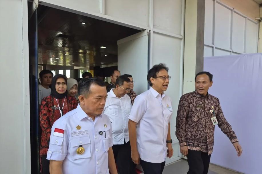 Menkes Resmikan Operasi Bedah Jantung Terbuka Perdana di RSUD Raden Mattaher Jambi, Targetkan Layanan Menjangkau 34 Provinsi